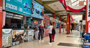 Suspensión de paro reactiva viajes interprovinciales y dispara demanda de pasajes en Ayacucho