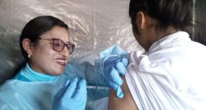 Puno inicia vacunación escolar contra el VPH para proteger a más de 7 mil estudiantes