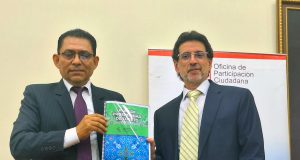 JORGE MORALES CUESTIONA REASFALTADO DE CALLES EN IQUITOS