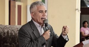 Exigen expulsión del alcalde de Yanahuara de Renovación Popular, por presunto pago irregular