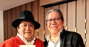 WALTER LINGAN PRESENTÓ EN MADRID “EL TITIKAKA EN LA MOCHILA”