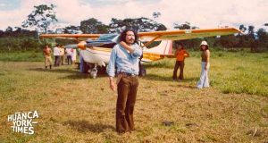 Sergio Castillo, el poeta que pasó de la revolución a la ironía: “Ahora solo existen izquierdistas de café”