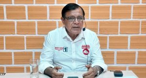 QUISPE FARRO: “LA POLÍTICA SE CONVIRTIÓ EN UN MERCADO”