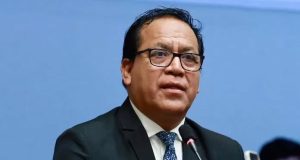 ROBERTO SÁNCHEZ AFIRMA QUE EL PERÚ “NO ES POBRE, SINO UN PAÍS SAQUEADO”