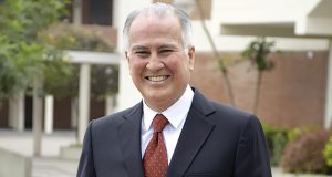 LÓPEZ CHAU PLANTEA FORTALECER LA POLÍTICA MACROECONÓMICA