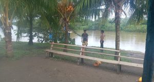 AUDIO EXPONE PEDIDO DE DINERO PARA LIBERAR BARCAZA EN RÍO CORRIENTES