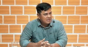 FRANZ MAX SEGUIRÁ EN POLÍTICA A PESAR DE FRACASO ELECTORAL