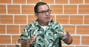 AVENDAÑO PLANTEA CONECTIVIDAD Y ENERGÍA PARA LORETO