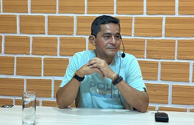 NOTA 3 ROGER GRANDEZ - ECONOMISTA (2)