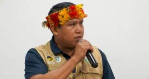 USAN RECURSOS PÚBLICOS EN CAMPAÑA DE LA ESPOSA DEL ALCALDE DE URARINAS