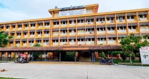 FIRMAN CONVENIO PARA FORTALECER EQUIPAMIENTO DEL HOSPITAL REGIONAL DE LORETO