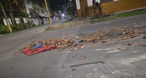 ENSUCIAN CALLES DE IQUITOS POR INTERESES POLÍTICOS