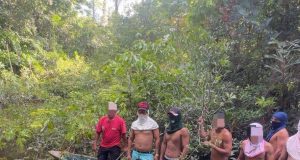 POBLADORES FRUSTRAN OPERATIVO CONTRA DRAGAS ILEGALES EN NANAY
