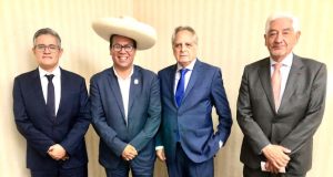 ROBERTO SÁNCHEZ PLANTEA UNA “MINERÍA RESPONSABLE”