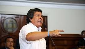 ARREMETE CONTRA KEIKO TRAS VISITA A PPK
