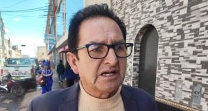 Más de 20 obras con serios retrasos en San Román alertan al Concejo Municipal por incumplimientos