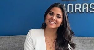 GEMELA DE CLAUDIA CHIROQUE RESPALDA A KEIKO Y ELLA SE RÍE