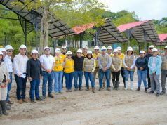 Gobernador regional verificó la construcción del Complejo Turístico y Ecológico de Quistococha.