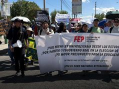 “Primero calidad”: estudiantes de la UNCP cuestionan creación de universidades sin financiamiento