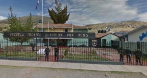 Puno: Padres de ingresantes a la Escuela de la Policía denuncian presunto direccionamiento en compra de implementos