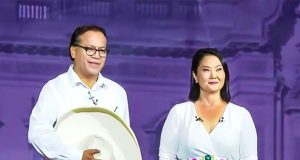 KEIKO DESDE TARAPOTO SE LANZA CONTRA ROBERTO SÁNCHEZ
