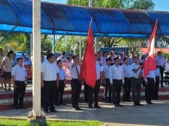 DOCENTES RINDEN HOMENAJE A SU VOCACIÓN EN IZAMIENTO Y DESFILE CÍVICO POR EL DÍA DEL MAESTRO