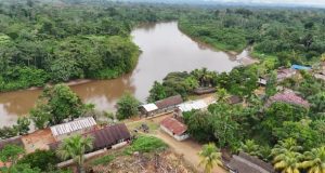 COLOCAN PRIMERA PIEDRA DE MODERNO LOCAL COMUNAL EN EL CENTRO POBLADO PORVENIR RÍO POTRO Y FORTALECEN LA EDUCACIÓN INTERCULTURAL