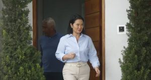 KEIKO FUJIMORI YA SE QUEJA: «NOS ESTÁN ENTREGANDO EL ESTADO DE MANERA CATASTRÓFICA»