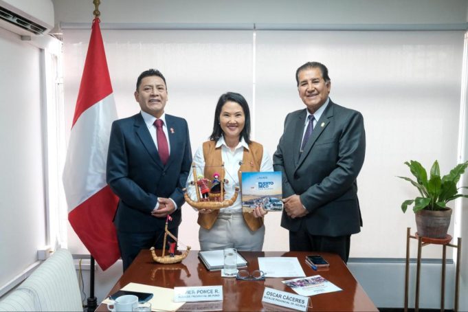 NOTA 5 ALCALDES DE PUNO Y KEIKO