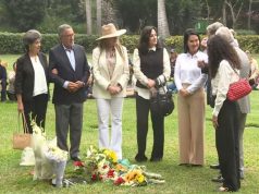KEIKO VISITÓ TUMBA DE SU PADRE CON EXPRESIDENTE DE ECUADOR JAMIL MAHUAD