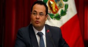 ASESORARÁ EXTERNAMENTE A KEIKO