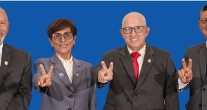 SOMOS UNAP RECHAZA CAMBIOS AL DEBATE UNIVERSITARIO
